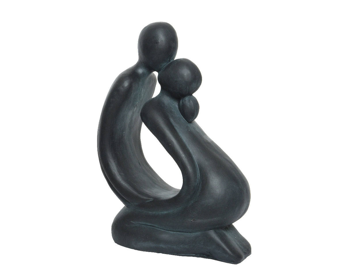 Couple Kissing Statue – Coletta & Tyson Garden Centre